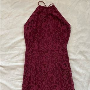 All lace backless fitted dress